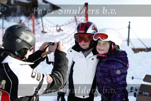 Fiss 15 februari 2009
Marco Borsato en Leontine op skivakantie met Jada Senna en Luca.
Peter Smulders bv