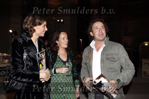 Amsterdam 22 november 2007
Marco Borsato bij presentatie tijdschrift Oog in het rijksmuseum.  Prinses Marilene is daarbij ook aanwezig, zij werkt voor het museum.