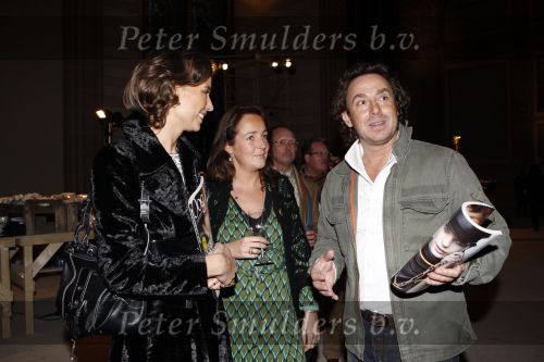 Amsterdam 22 november 2007
Marco Borsato bij presentatie tijdschrift Oog in het rijksmuseum.  Prinses Marilene is daarbij ook aanwezig, zij werkt voor het museum.
