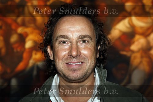 Amsterdam 22 november 2007
Marco Borsato bij presentatie tijdschrift Oog in het rijksmuseum.  Prinses Marilene is daarbij ook aanwezig, zij werkt voor het museum.