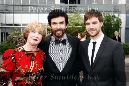 Amsterdam 17 mei 2009
Coiffure awards in de Rai. Mari v d Ven met een vriend en een vriendin
Peter Smulders bv