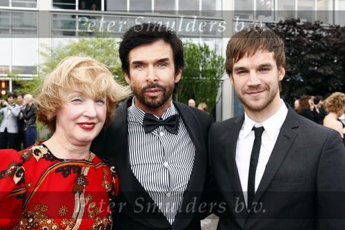 Amsterdam 17 mei 2009
Coiffure awards in de Rai. Mari v d Ven met een vriend en een vriendin
Peter Smulders bv