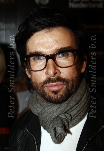 Amsterdam 30 januari 2009
Modeshow Blue Blood tijdens de amsterdam fashion week. Mari v d Ven met bril
Peter Smulders bv