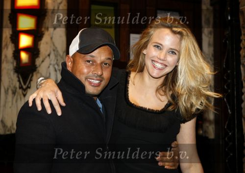 Amsterdam 22 januari 2009
Premiere Valkyrie in Tuschinski. Maria Kooistra met haar man Steve te Pas
Peter Smulders bv