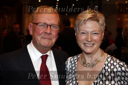 Amsterdam 4 april 2008
Premiere Porgy and Bess in carre. Maria v d Hoeven met man en Gerrit zalm met vrouw