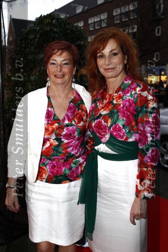 Amsterdam 26 februari 2009
Presentatie spijkerbroeken van Spijker en Spijker bij Claudia Strater. Marianne Mudder met zus
Peter Smulders bv