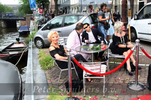 Amsterdam, 3 Juni 2008 In Hotel Seven One Seven ontvangt Marijke Helwegen uit handen van Tineke Schouten haar magazine 
Marianne Strijbosch van Jaguar Mode
Foto Peter Smulders BV