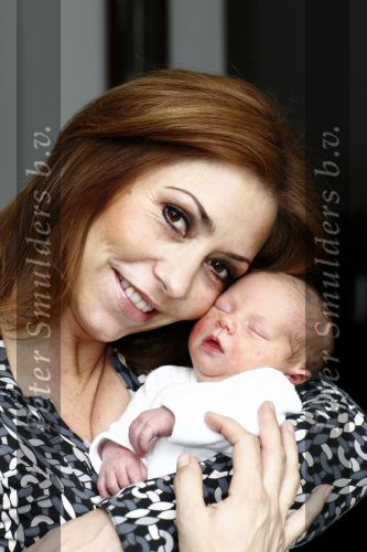 Breda 5 mei 2009
Marielle Bastiaanse met baby Willen en vriend thuis.
Peter Smulders bv
