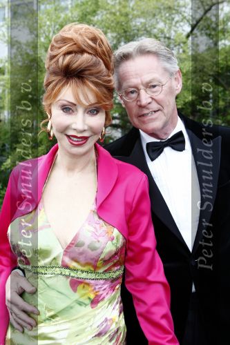 Amsterdam 17 mei 2009
Coiffure awards in de Rai. Marijke Helwegen met man
Peter Smulders bv