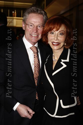 Amsterdam 31 maart 2009
Openingsavond van de auto Rai. Marijke Helwegen met man
Peter Smulders bv
