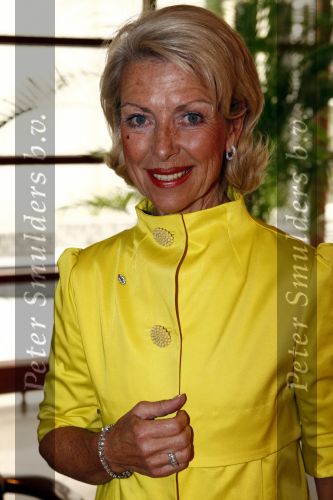Noordwijk 17 mei 2009
Feest Astrid Engels bij de hotels van Oranje. Marion Lambriks met dochter
Peter Smulders bv