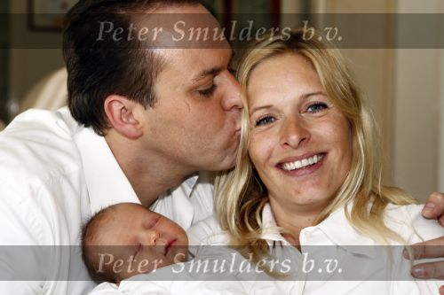 Fijnaart 11 mei 20-09
Frans en Mariska bauer met hun lasatste aanwinst Lucas. Ook Christiaan Frans en Jan waren natuurlijk aanwezig.
Peter Smulders bv