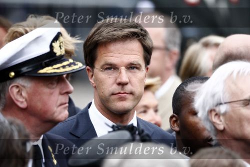Amsterdam 4 mei 2009
Dodenherdenking op de dam met oa aanwezig Koningin Beatrix Prins Willem Alexander en prinses maxima. Mark Rutte
Peter Smulders bv