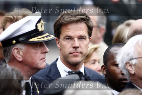 Amsterdam 4 mei 2009
Dodenherdenking op de dam met oa aanwezig Koningin Beatrix Prins Willem Alexander en prinses maxima. Mark Rutte
Peter Smulders bv