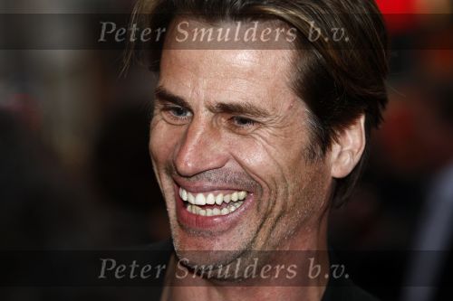 Amsterdam 16 april 2009
Premiere He \'s not just into you in Tuschinski. Mark v d Loo  
Peter Smulders bv