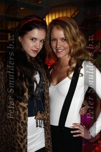 Amsterdam 2 maart 2009
Modeshow Jos Raak bij Loods 6 in Amsterdam. Lisa  Liza Sips en marly v d Velde
Peter Smulders bv