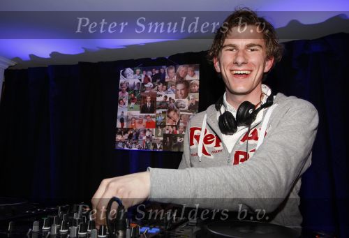 21 Maart 2009 Martijn Rehling achter de draaitafel als DJ