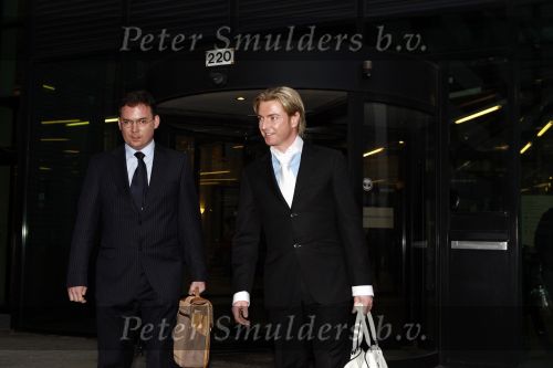 Amsterdam 13 februari 2008 
Rechtzaak van Rob de Nijs en Belinda Meuldijk ivm rattengate. Martijn v d Berg en Thierry Duval waren ook aanwezig alsmede Astrid Collee
Peter Smulders bv