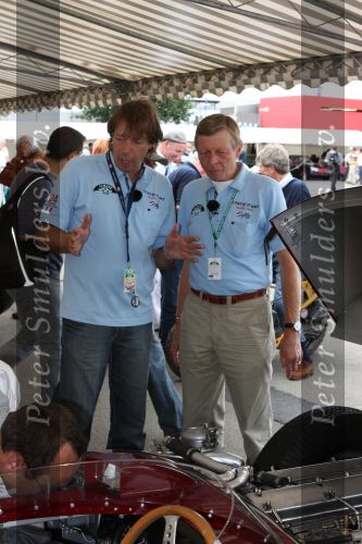 Le Mans, 12 Juli 2008
Le Mans Classic 2008
TV verslaggever/Programmamaker Martin Utberg van Topspeed TV in gesprek met Gijs v Lennep