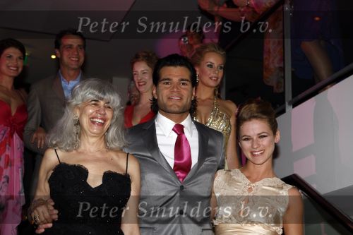 Utrecht 9 maart 2008
Premiere Dirty dancing met oa Martin v Bentem Anouk v Nes Jette Carolijn v d Berg Frances de Jong Chris Tates ea in het Beatrix theater. Eleanore Bergstein
Peter Smulders bv