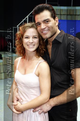Utrecht 9 maart 2008
Premiere Dirty dancing met oa Martin v Bentem Anouk v Nes Jette Carolijn v d Berg Frances de Jong Chris Tates ea in het Beatrix theater.
Peter Smulders bv