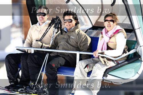 Lech 26 februari 2008
Connie Breukhoven met hans  Shanna Marvin en PA Edwin op ski vakantie in Lech.
Peter Smulders bv