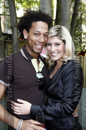 Amsterdam 21 april 2009
Maud Mulder loopt modeshow bij Je t\'aime. maud met vriend
Peter Smulders bv