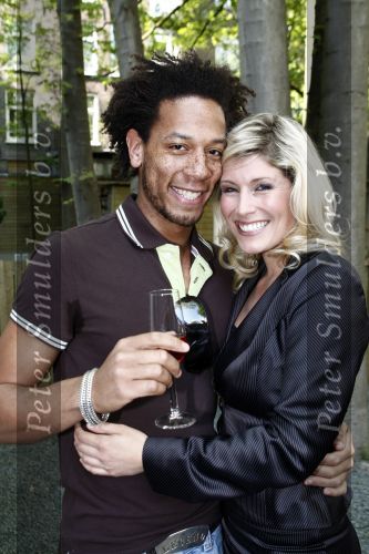 Amsterdam 21 april 2009
Maud Mulder loopt modeshow bij Je t\'aime. maud met vriend
Peter Smulders bv