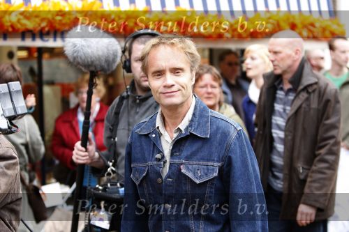Makkum en Franeker30 april 2008
Koninginnedag 2008 met Koningin Beatrix Prins Willem Alexander Friso Constantijn Maurits Floris Pieter Christiaan Pieter v Vollenhoven en de prinsessen Maxima Laurentien Mabel Aimee Anita Margriet en Marilene. Max Westerman
Peter Smulders bv