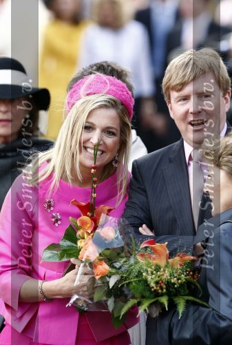 Makkum en Franeker30 april 2008
Koninginnedag 2008 met Koningin Beatrix Prins Willem Alexander Friso Constantijn Maurits Floris Pieter Christiaan Pieter v Vollenhoven en de prinsessen Maxima Laurentien Mabel Aimee Anita Margriet en Marilene.
Peter Smulders bv