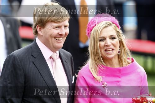 Makkum en Franeker30 april 2008
Koninginnedag 2008 met Koningin Beatrix Prins Willem Alexander Friso Constantijn Maurits Floris Pieter Christiaan Pieter v Vollenhoven en de prinsessen Maxima Laurentien Mabel Aimee Anita Margriet en Marilene.
Peter Smulders bv