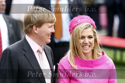 Makkum en Franeker30 april 2008
Koninginnedag 2008 met Koningin Beatrix Prins Willem Alexander Friso Constantijn Maurits Floris Pieter Christiaan Pieter v Vollenhoven en de prinsessen Maxima Laurentien Mabel Aimee Anita Margriet en Marilene.
Peter Smulders bv