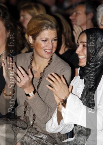 Amsterdam 1 december 2007
Prinses Maxima bij woman s inc in de beurs van berlage.