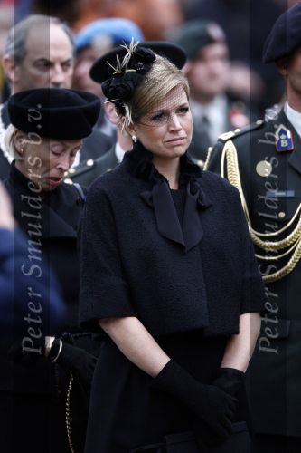 Amsterdam 4 mei 2009
Dodenherdenking op de dam met oa aanwezig Koningin Beatrix Prins Willem Alexander en prinses maxima.
Peter Smulders bv