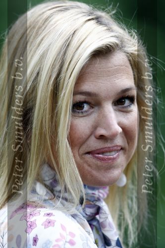 Wassenaar 11 juli 2008
Foto uurtje met prinses Maxima Prins Willem Alexander  en hun dochters Amalia Alexia en Ariane . Ze komen aanrijden in bakfiets.
Peter Smulders bv