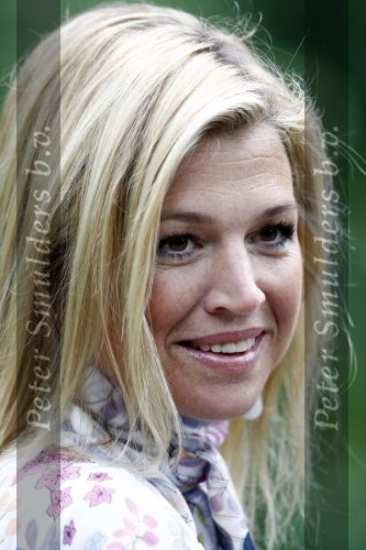 Wassenaar 11 juli 2008
Foto uurtje met prinses Maxima Prins Willem Alexander  en hun dochters Amalia Alexia en Ariane . Ze komen aanrijden in bakfiets.
Peter Smulders bv