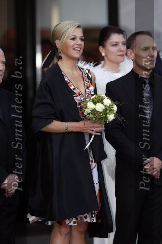 Amsterdam 11 september 2007
Koningin Beatrix en prinses Maxima bij voorstelling voor 75e verjaardag van Hans v Maanen in het muziektheater.
