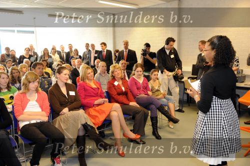 Holten 14 april 2009
Prinses Maxima bij school in holten.
Peter Smulders bv