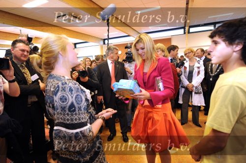 Holten 14 april 2009
Prinses Maxima bij school in holten.
Peter Smulders bv