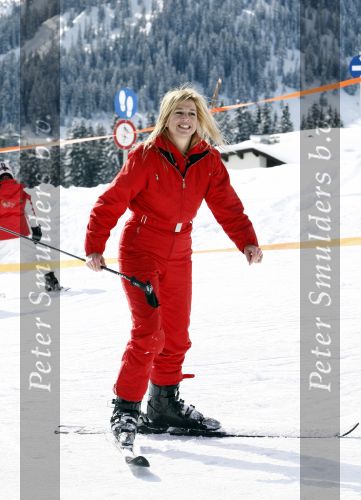 Lech 16 februari 2009
Fotosessie met de koninklijke familie in Oberlech. Koningin Beatrix Prins Willem Alexander Prinses Maxima Amalia Alexia Ariane Prins Constantijn Prins es Laurentien Claus Cazimir Eloise en  Leonore.
Peter Smulders bv