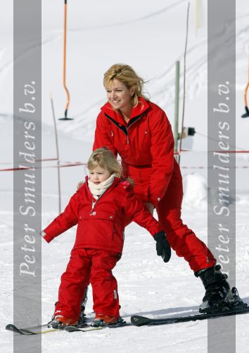 Lech 16 februari 2009
Fotosessie met de koninklijke familie in Oberlech. Koningin Beatrix Prins Willem Alexander Prinses Maxima Amalia Alexia Ariane Prins Constantijn Prins es Laurentien Claus Cazimir Eloise en  Leonore.
Peter Smulders bv