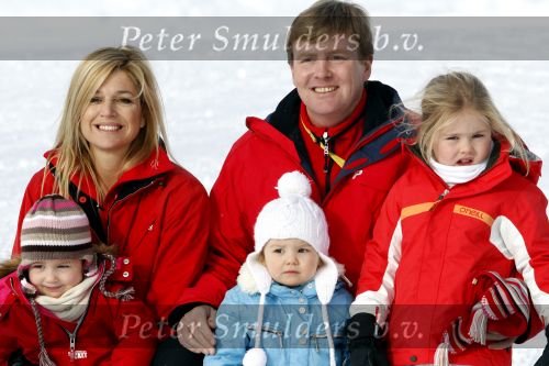 Lech 16 februari 2009
Fotosessie met de koninklijke familie in Oberlech. Koningin Beatrix Prins Willem Alexander Prinses Maxima Amalia Alexia Ariane Prins Constantijn Prins es Laurentien Claus Cazimir Eloise en  Leonore.
Peter Smulders bv