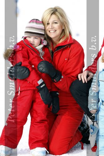 Lech 16 februari 2009
Fotosessie met de koninklijke familie in Oberlech. Koningin Beatrix Prins Willem Alexander Prinses Maxima Amalia Alexia Ariane Prins Constantijn Prins es Laurentien Claus Cazimir Eloise en  Leonore.
Peter Smulders bv