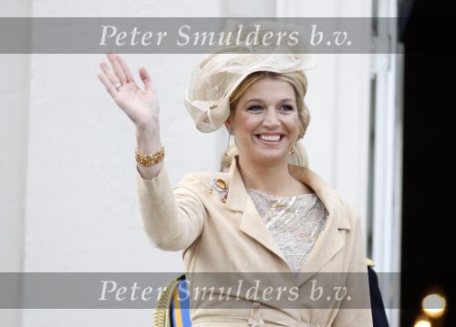 Den Haag 18 september 2007
Koningin Beatrix Prins Willem Alexander Maxima Prinses Margriet Pieter v Vollenhoven Prins Constantijn en Prinses Laurentien bij prinsjesdag met de gouden koets.