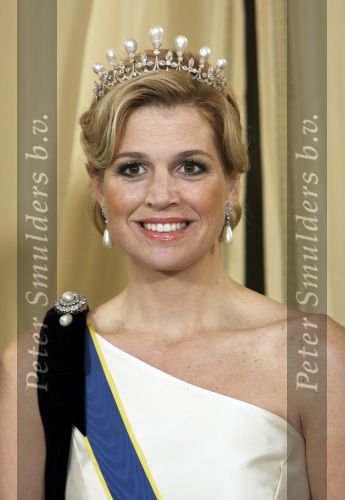 Den Haag 21 april 2009
Staatsbezoek van Koning Carl Gustav en koningin Silvia aan Nederland. Prinses Maxima Koningin Beatrix Prins Willem Alexander Pieter v Vollenhoven en prinses Margriet.
Peter Smulders bv