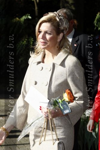 Lisse 22 april 2009
Prinses maxima en Koningin Silvia van Zweden in de keukenhof.
Peter Smulders bv