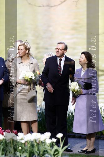 Lisse 22 april 2009
Prinses maxima en Koningin Silvia van Zweden in de keukenhof.
Peter Smulders bv