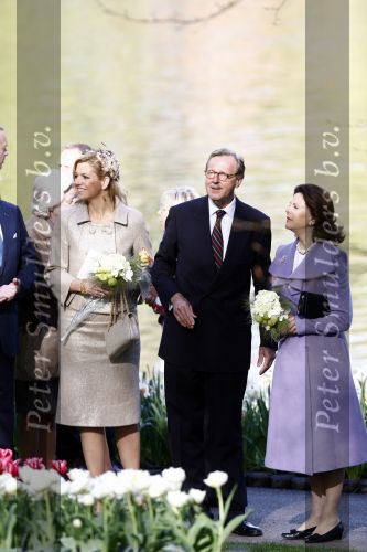 Lisse 22 april 2009
Prinses maxima en Koningin Silvia van Zweden in de keukenhof.
Peter Smulders bv