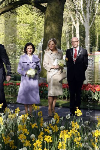 Lisse 22 april 2009
Prinses maxima en koningin Silvia van Zweden in de keukenhof.
Peter Smulders bv