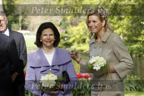 Lisse 22 april 2009
Prinses maxima en koningin Silvia van Zweden in de keukenhof.
Peter Smulders bv